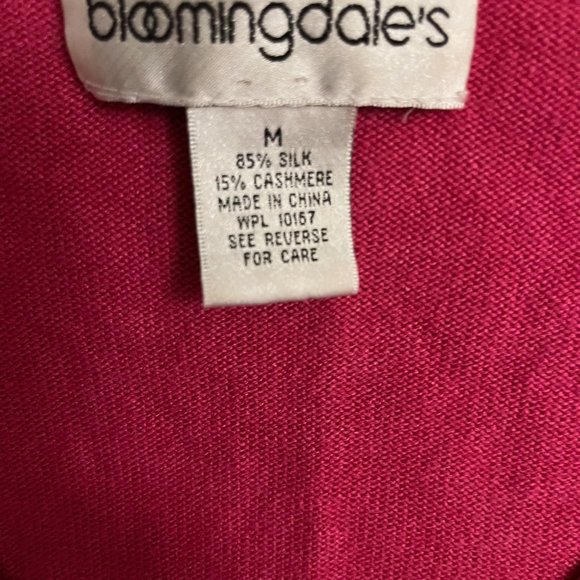 Bloomingdale's Sequin Cashmere and Silk top Size Medium! - Picture 3 of 5